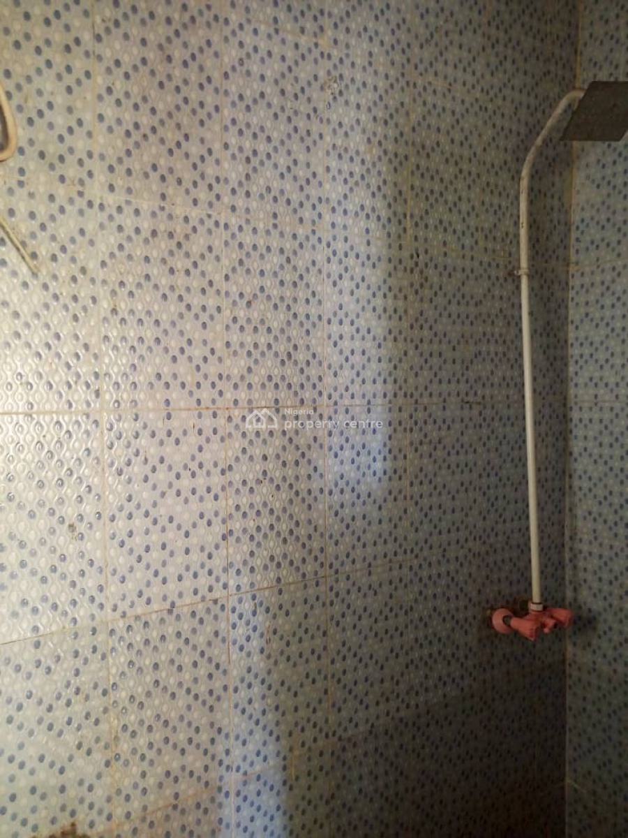 Beautiful and Clean 2bedroom Flat, Abraham Adesanya, Lekki Phase 2, Lekki, Lagos, Flat / Apartment for Rent