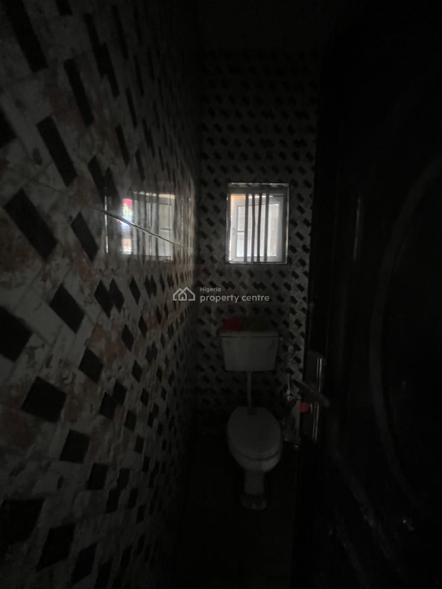 2bedroom Flat, Peace Land Estate, Ogombo, Ajah, Lagos, Flat / Apartment for Rent