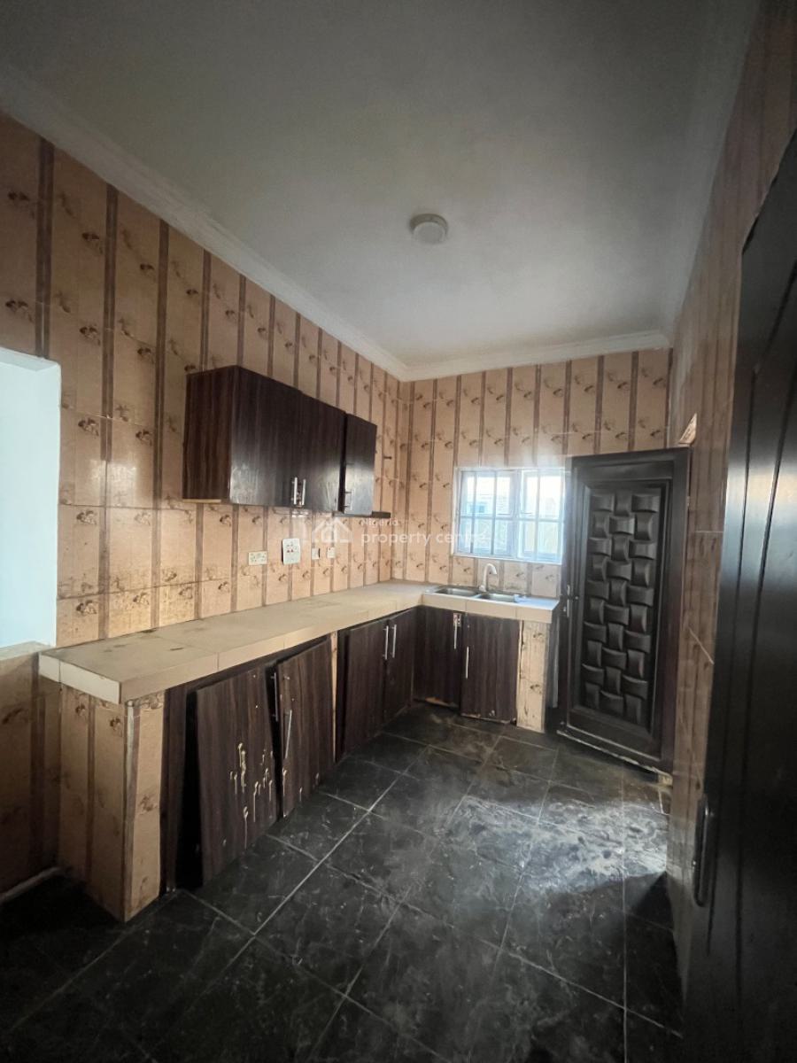 2bedroom Flat, Peace Land Estate, Ogombo, Ajah, Lagos, Flat / Apartment for Rent