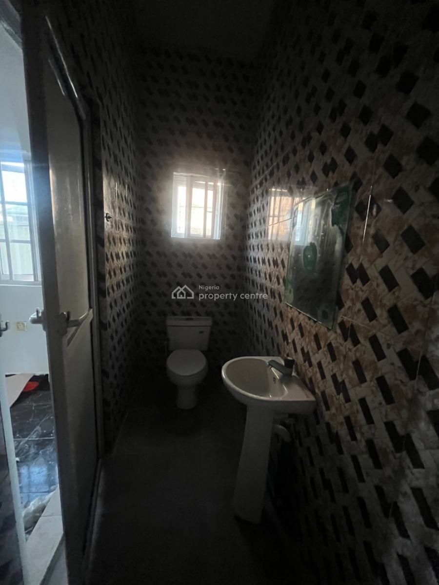 2bedroom Flat, Peace Land Estate, Ogombo, Ajah, Lagos, Flat / Apartment for Rent