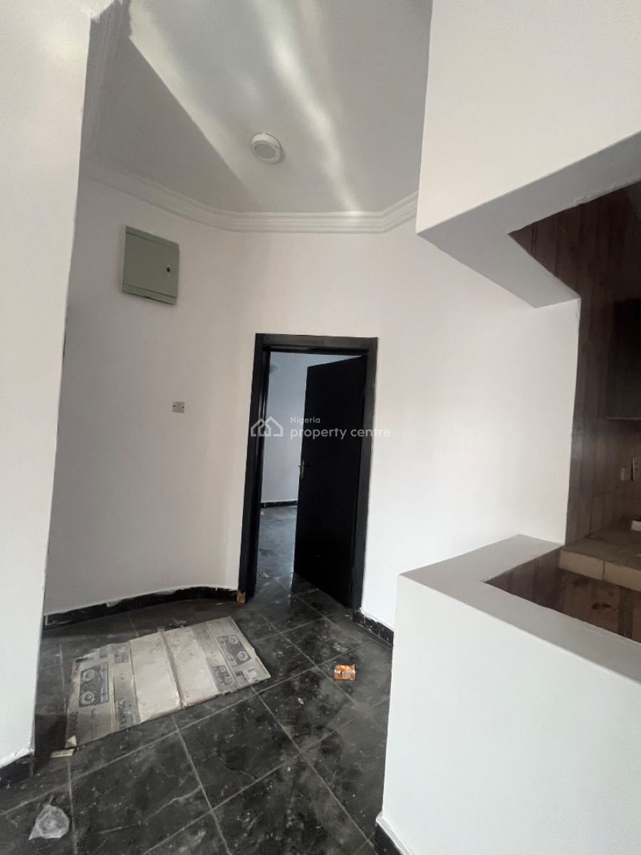 2bedroom Flat, Peace Land Estate, Ogombo, Ajah, Lagos, Flat / Apartment for Rent