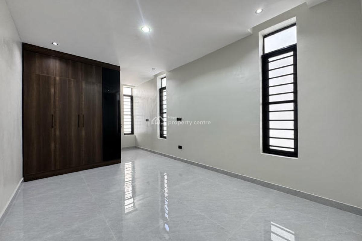 Stunning 5 Bedrooms Detached House with Swimming Pool and Bq, Lekki, Lagos, Detached Duplex for Sale