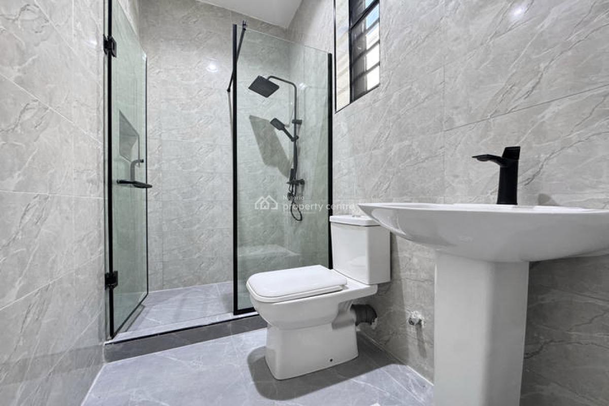 Stunning 5 Bedrooms Detached House with Swimming Pool and Bq, Lekki, Lagos, Detached Duplex for Sale