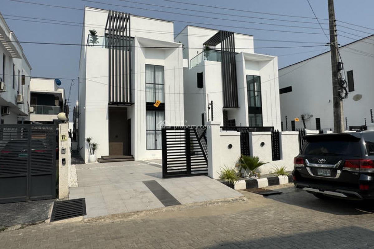Stunning 5 Bedrooms Detached House with Swimming Pool and Bq, Lekki, Lagos, Detached Duplex for Sale