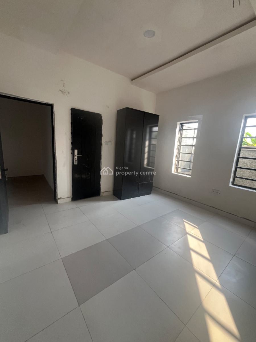 2bed Room Flat, Coastal Road, Okun-ajah, Ajah, Lagos, Flat / Apartment for Rent