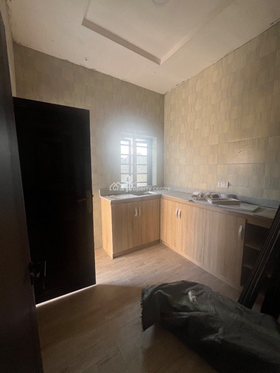 2bed Room Flat, Coastal Road, Okun-ajah, Ajah, Lagos, Flat / Apartment for Rent