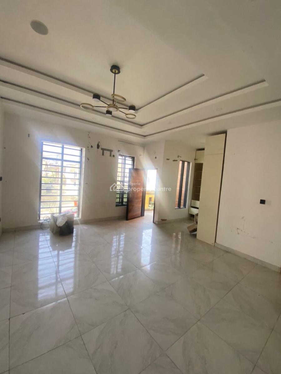 Room Space in a 4bedroom Duplex, Ikota Estate, Ikota, Lekki, Lagos, Flat / Apartment for Rent
