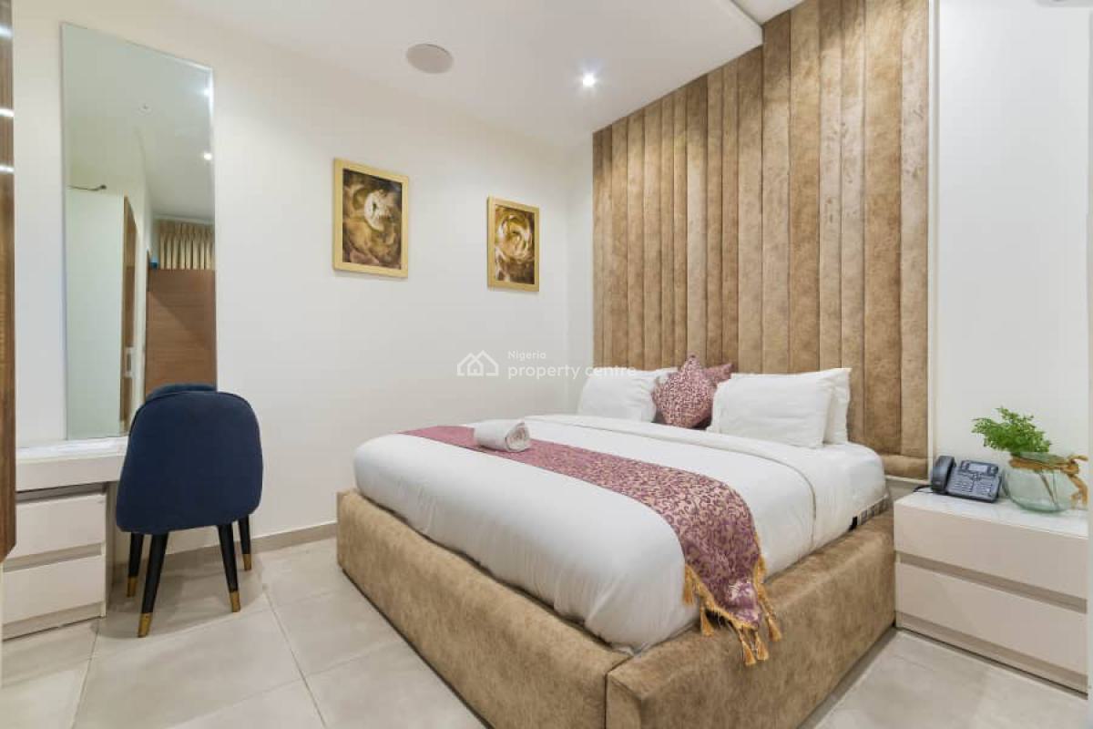 1 Bedroom Smart Home with Pool & Gym, Lekki Phase 1, Lekki, Lagos, Flat / Apartment Short Let