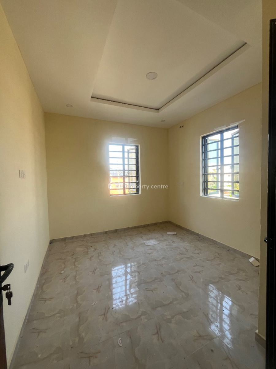 2bedroom Flat, Peace Land Estate, Ogombo, Ajah, Lagos, Flat / Apartment for Rent