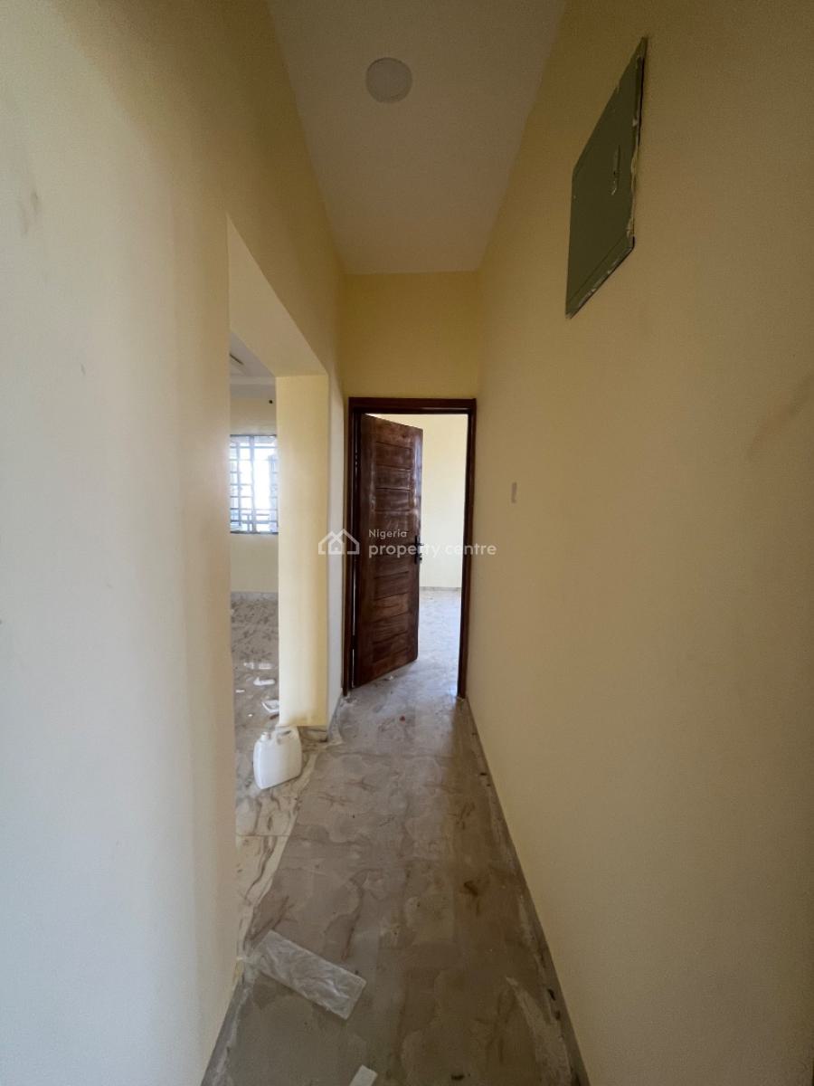 2bedroom Flat, Peace Land Estate, Ogombo, Ajah, Lagos, Flat / Apartment for Rent