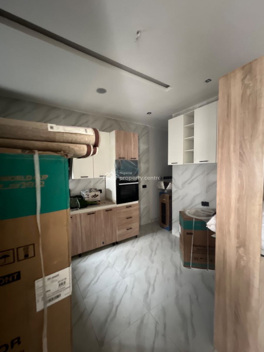 2bedroom Apartments, Ologolo, Lekki, Lagos, Flat / Apartment for Sale