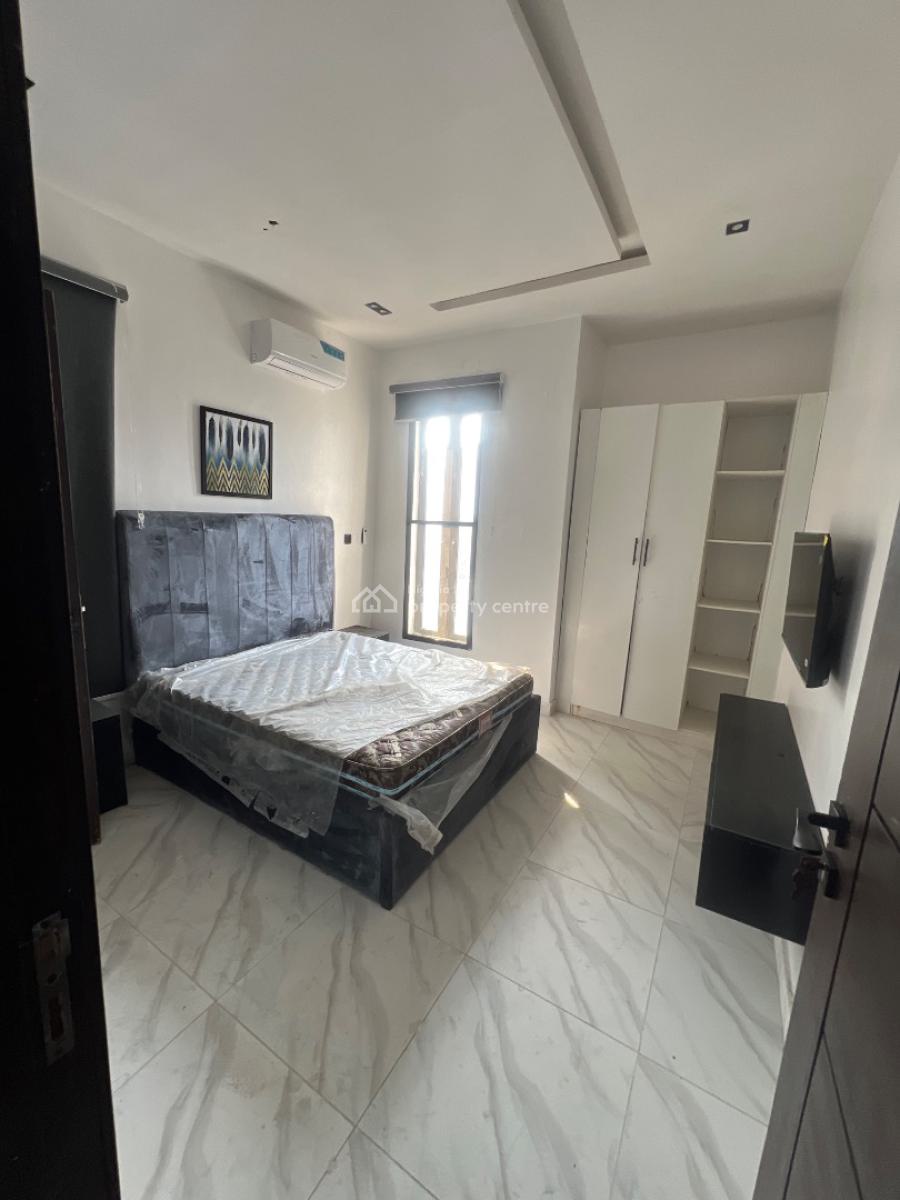 2bedroom Apartments, Ologolo, Lekki, Lagos, Flat / Apartment for Sale