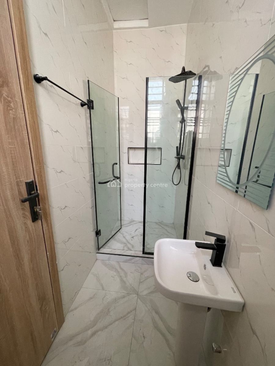 3/4-bedroom Terrace Duplex, Chevron, Lekki, Lagos, Terraced Duplex for Sale