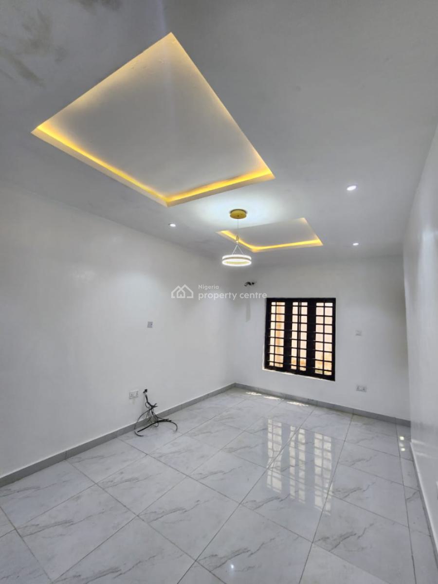 2 Bedroom Flat, Off Domino Pizza Ologolo Lekki Lagos, Ologolo, Lekki, Lagos, Flat / Apartment for Rent