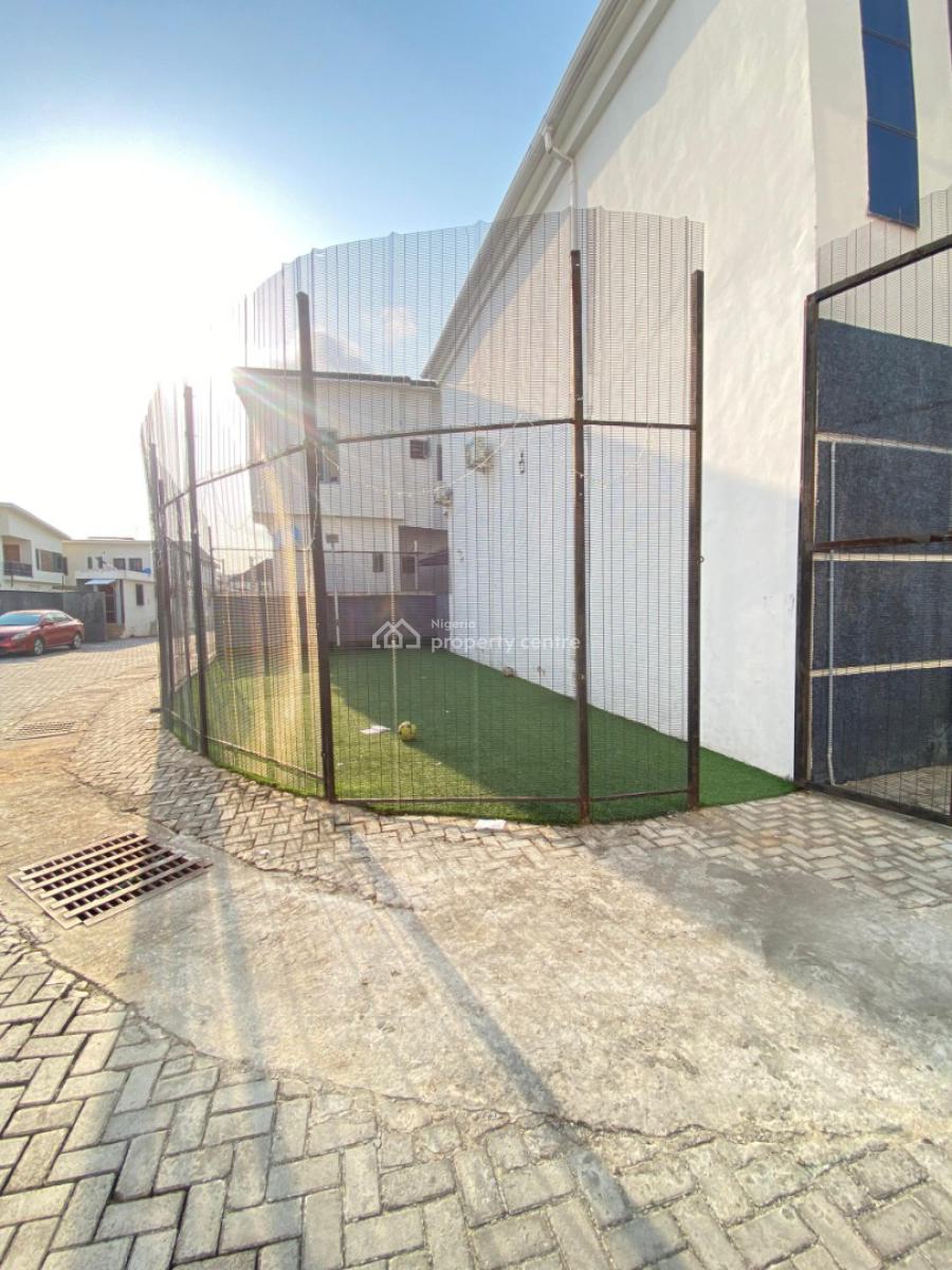 4 Bedroom Furnished Terrace Duplex with Pool, Star Link Internet & Gym, Vgc, Lekki, Lagos, Terraced Duplex for Rent