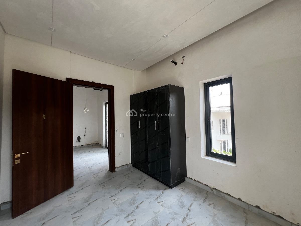 Spacious 4 Bedroom Semidetached Duplex with a Room Bq, Lekki Phase 1, Lekki, Lagos, Semi-detached Duplex for Sale