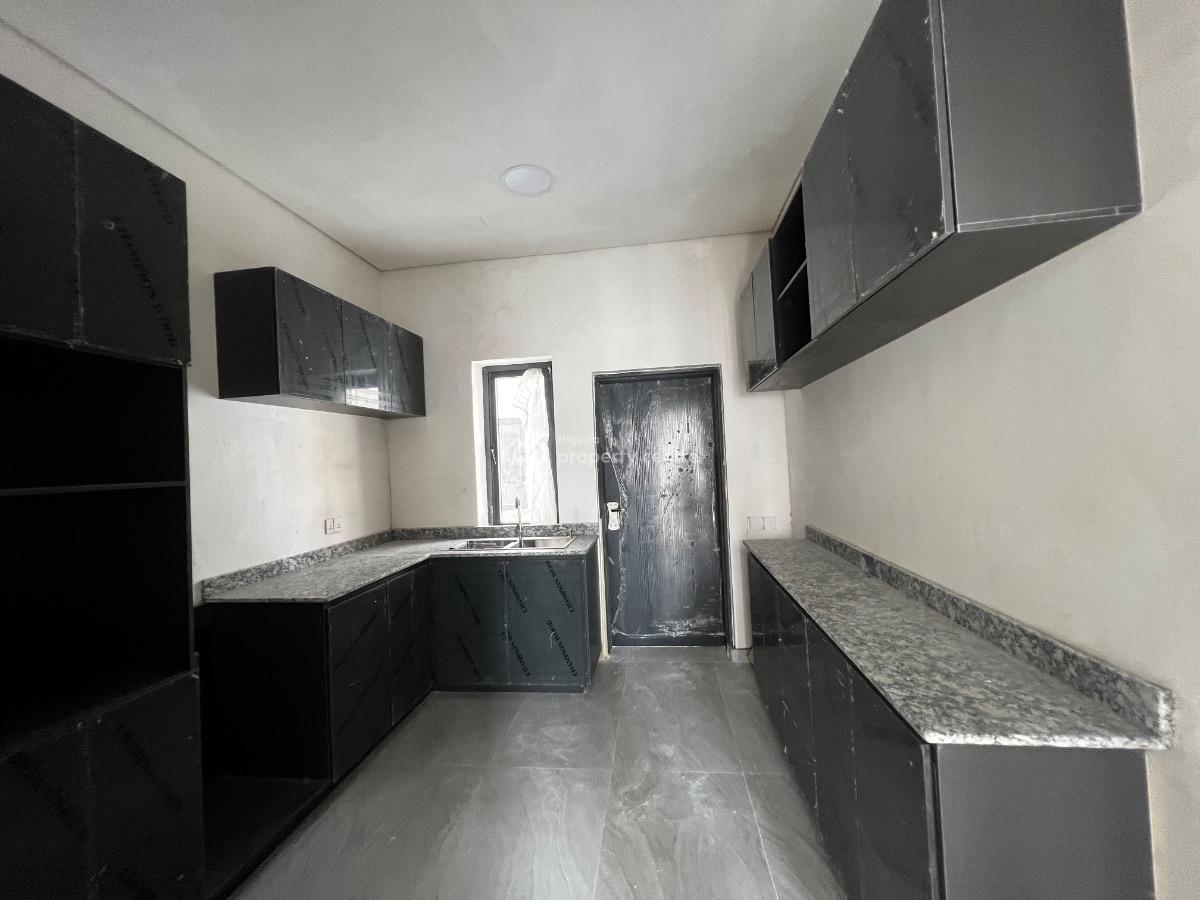Spacious 4 Bedroom Semidetached Duplex with a Room Bq, Lekki Phase 1, Lekki, Lagos, Semi-detached Duplex for Sale