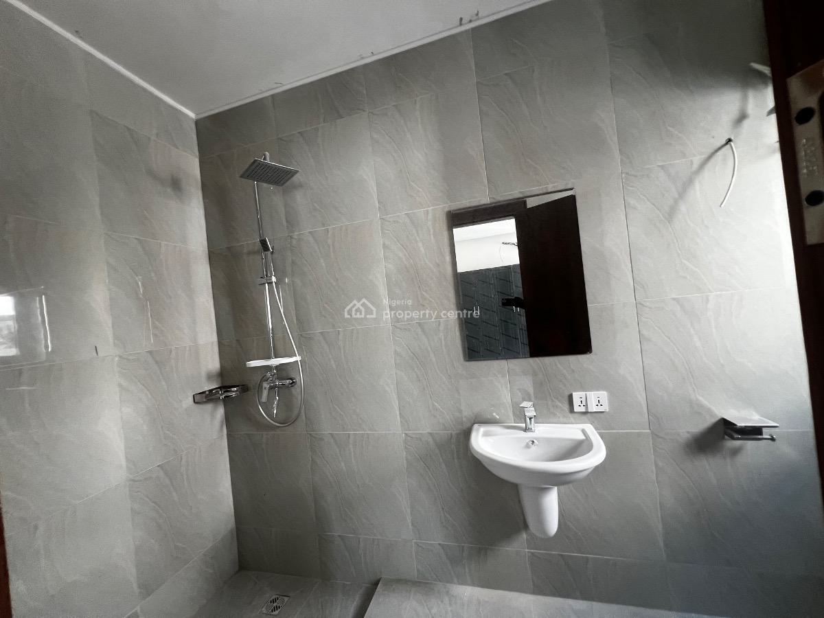 Spacious 4 Bedroom Semidetached Duplex with a Room Bq, Lekki Phase 1, Lekki, Lagos, Semi-detached Duplex for Sale