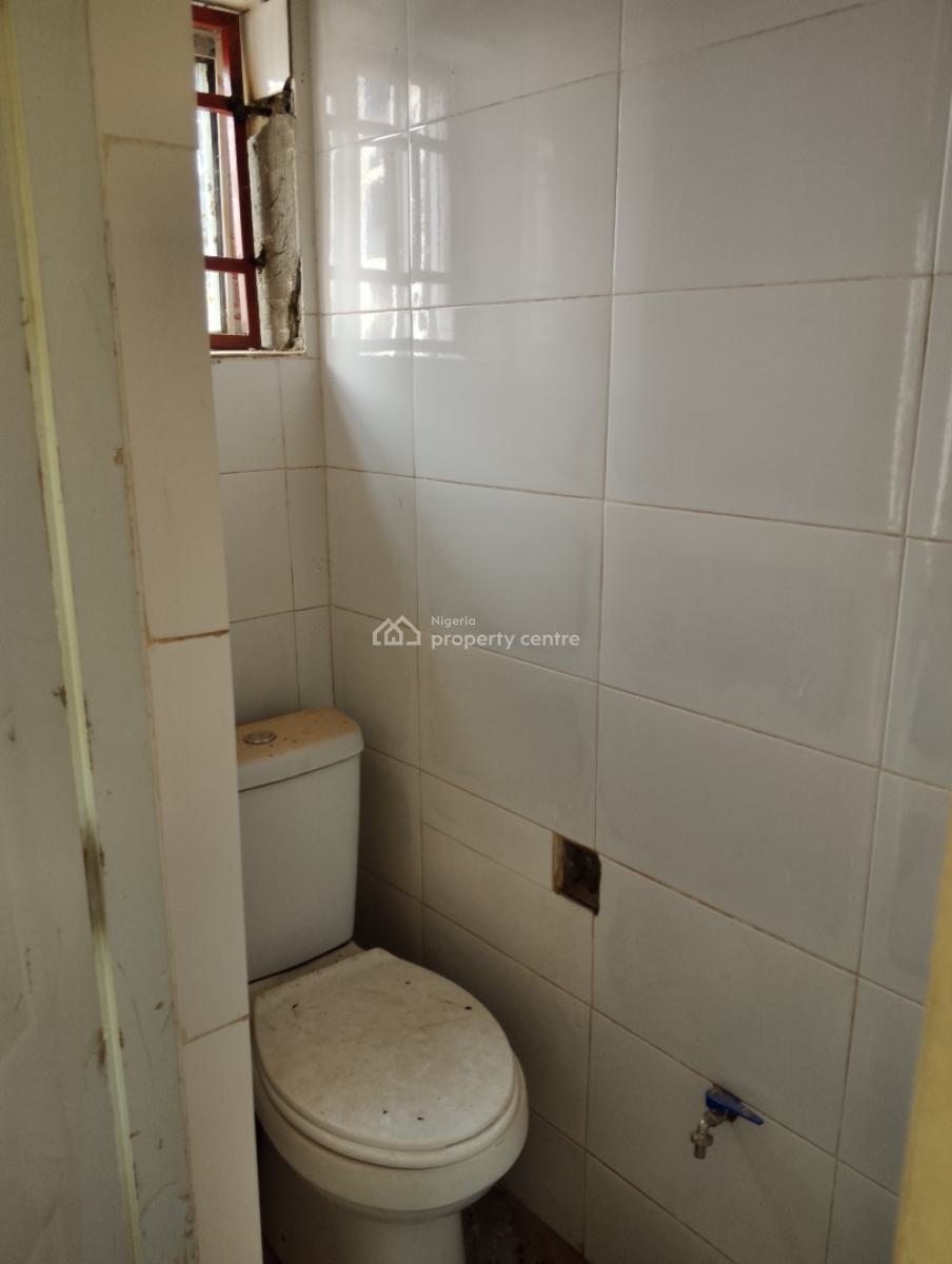 Office / Shop Space, Effects Plaza, Mabushi, Abuja, Shop for Rent