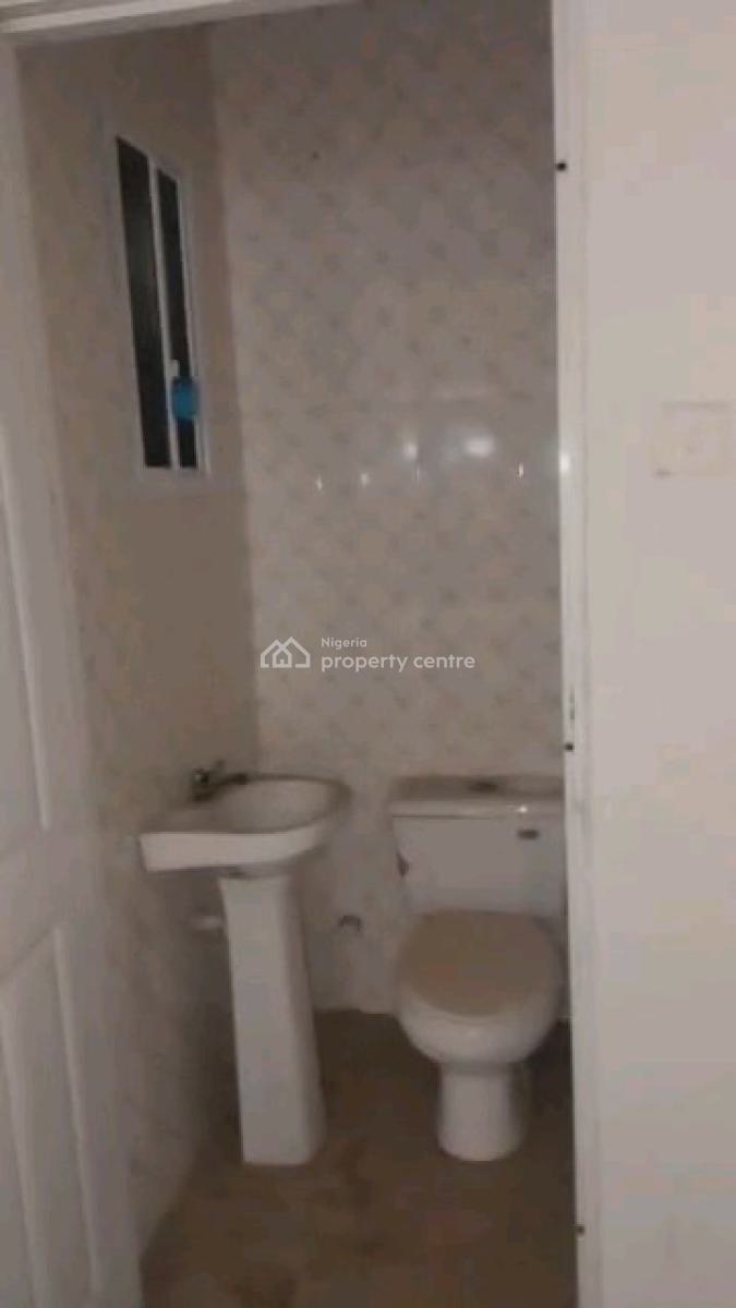 Standard 3 Bedroom Apartment in a Secured Estate, Therra Annex, Sangotedo, Ajah, Lagos, Flat / Apartment for Rent