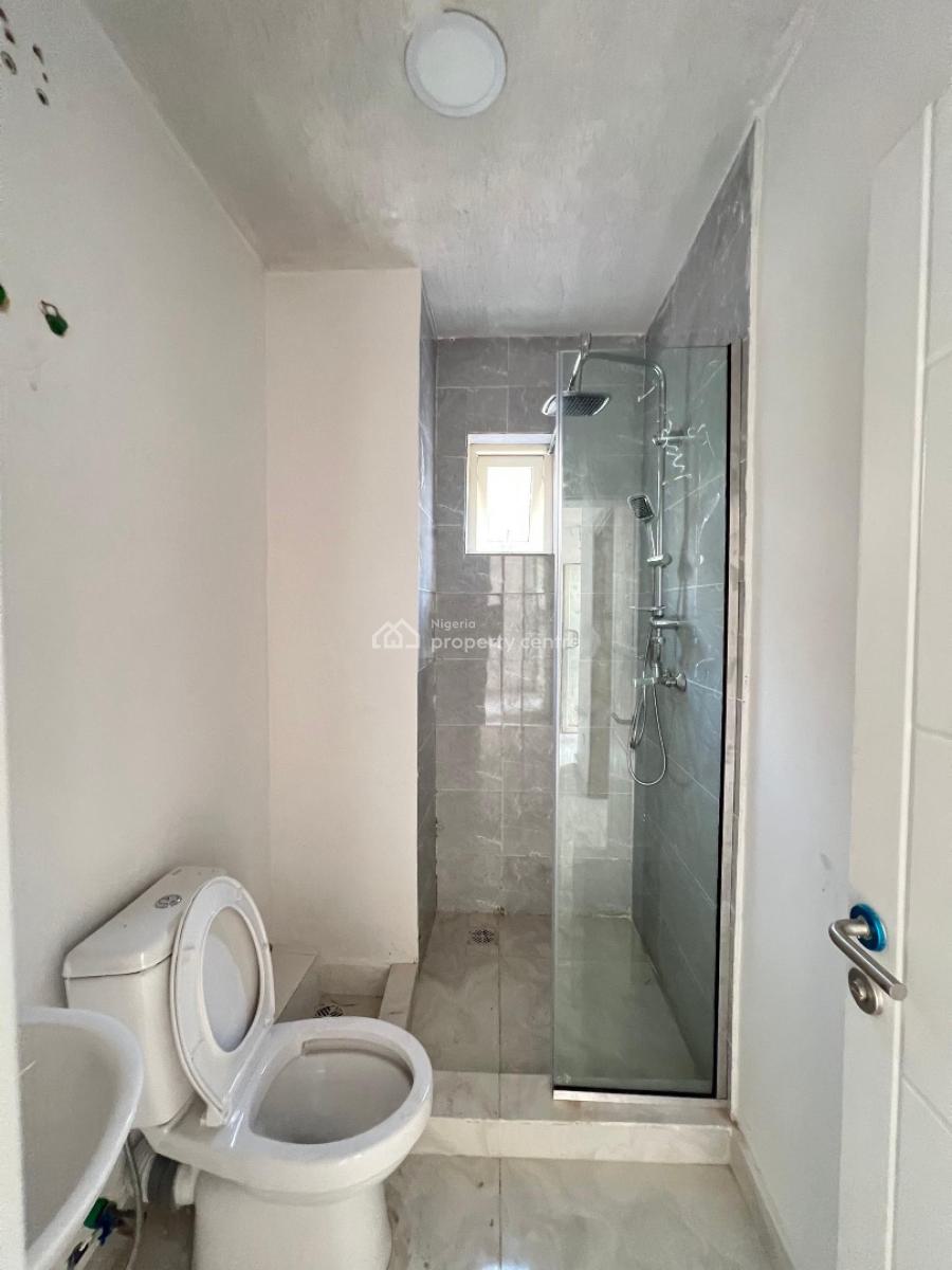 Fully Serviced 1 Bedroom Apartment with Elevator, Off Freedom Way, Lekki Phase 1, Lekki, Lagos, Flat / Apartment for Rent