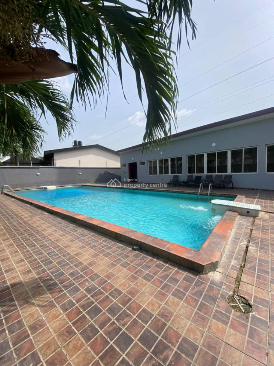 Fully Serviced 4-bedroom Semi-detached with a Swimming Pool, Old Ikoyi, Ikoyi, Lagos, Semi-detached Duplex for Rent