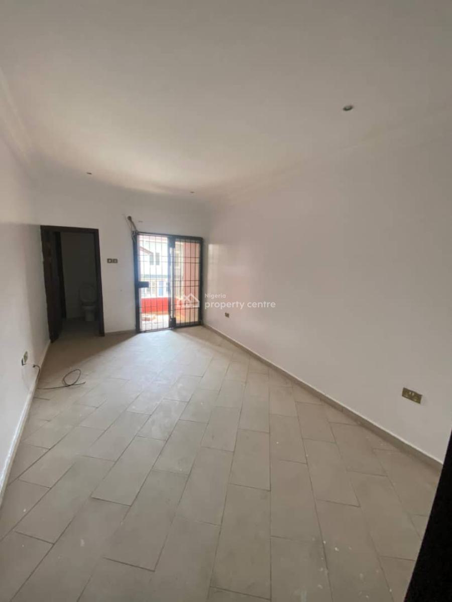 Fully Serviced 4-bedroom Semi-detached with a Swimming Pool, Old Ikoyi, Ikoyi, Lagos, Semi-detached Duplex for Rent