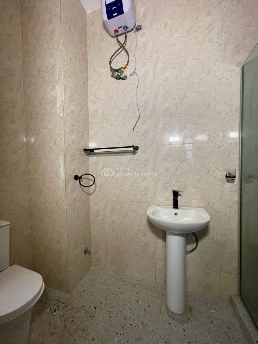 Luxurious 2 Bedroom Apartment, Ajah, Lagos, Block of Flats for Sale