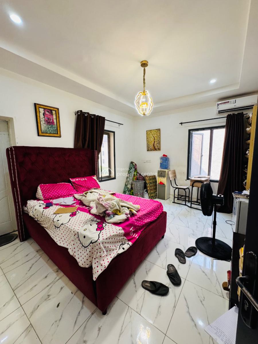 Squeaky & Exquisite Built 2 Bedroom Apartments, Gilmore Yard, Jahi, Abuja, Flat / Apartment for Sale