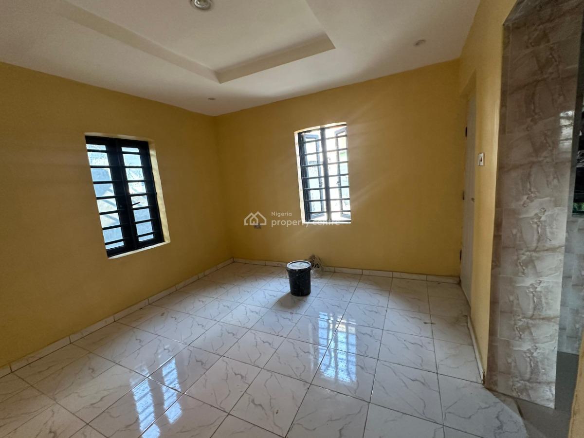 One Room.self Contain, Off International Airport Road Ajao Estate, Isolo, Lagos, Self Contain (single Rooms) for Rent