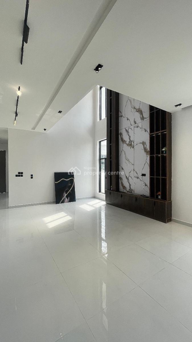 Magnificent 5 Bedroom, Chevron Drive, Lekki, Lagos, Detached Duplex for Sale