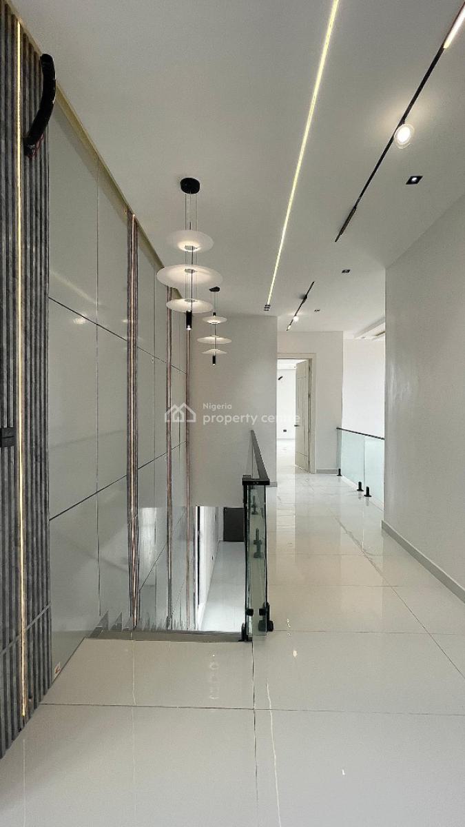 Magnificent 5 Bedroom, Chevron Drive, Lekki, Lagos, Detached Duplex for Sale