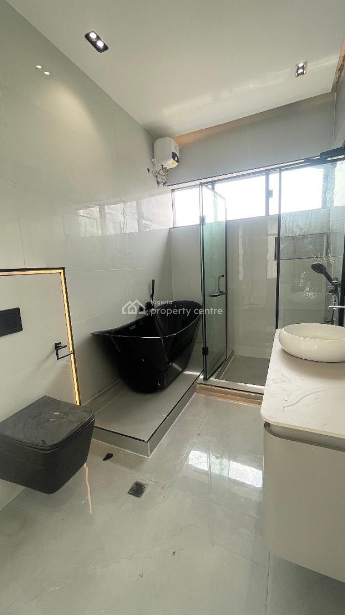 Magnificent 5 Bedroom, Chevron Drive, Lekki, Lagos, Detached Duplex for Sale