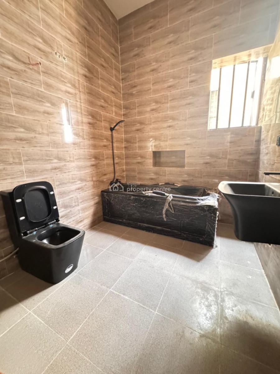 Beautiful 4 Bedroom Semi-detached Duplex Featuring a Bq., Lekki Conservation, Lekki, Lagos, Semi-detached Duplex for Sale