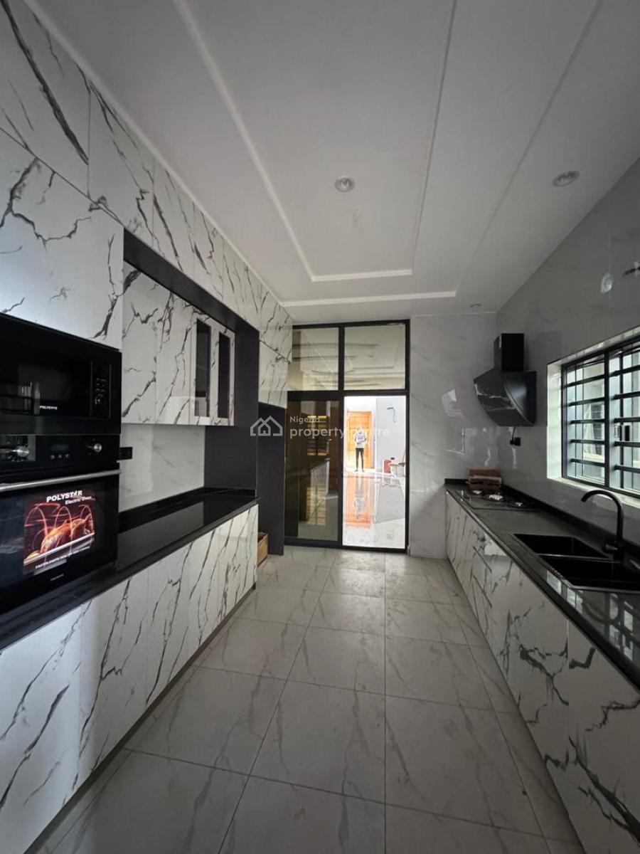 Breathtaking 4 Bedroom Detached Duplex + a Room in an Estate, Omole Phase 1, Ikeja, Lagos, House for Sale