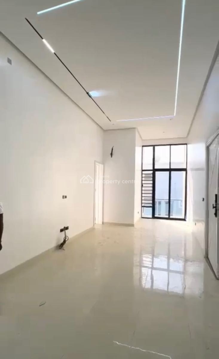 Luxury 3bedroom Apartment, Lekki Phase 1, Lekki, Lagos, Flat / Apartment for Sale