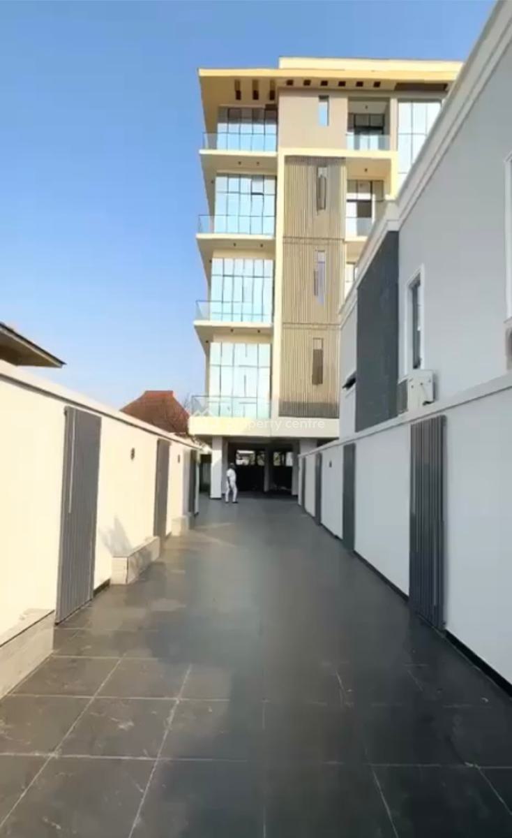 Luxury 3bedroom Apartment, Lekki Phase 1, Lekki, Lagos, Flat / Apartment for Sale