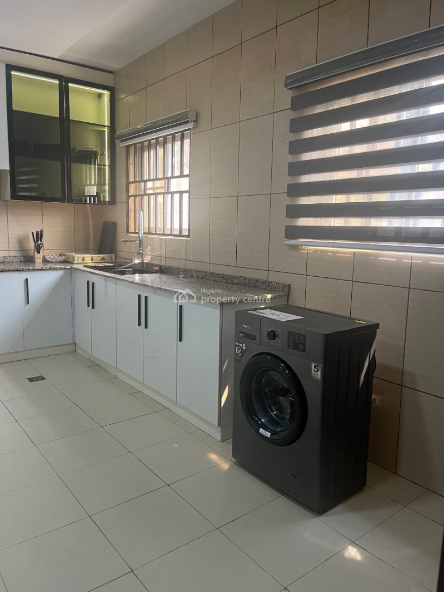 3 Bedroom, Wuse 2, Wuse 2, Abuja, Flat / Apartment Short Let