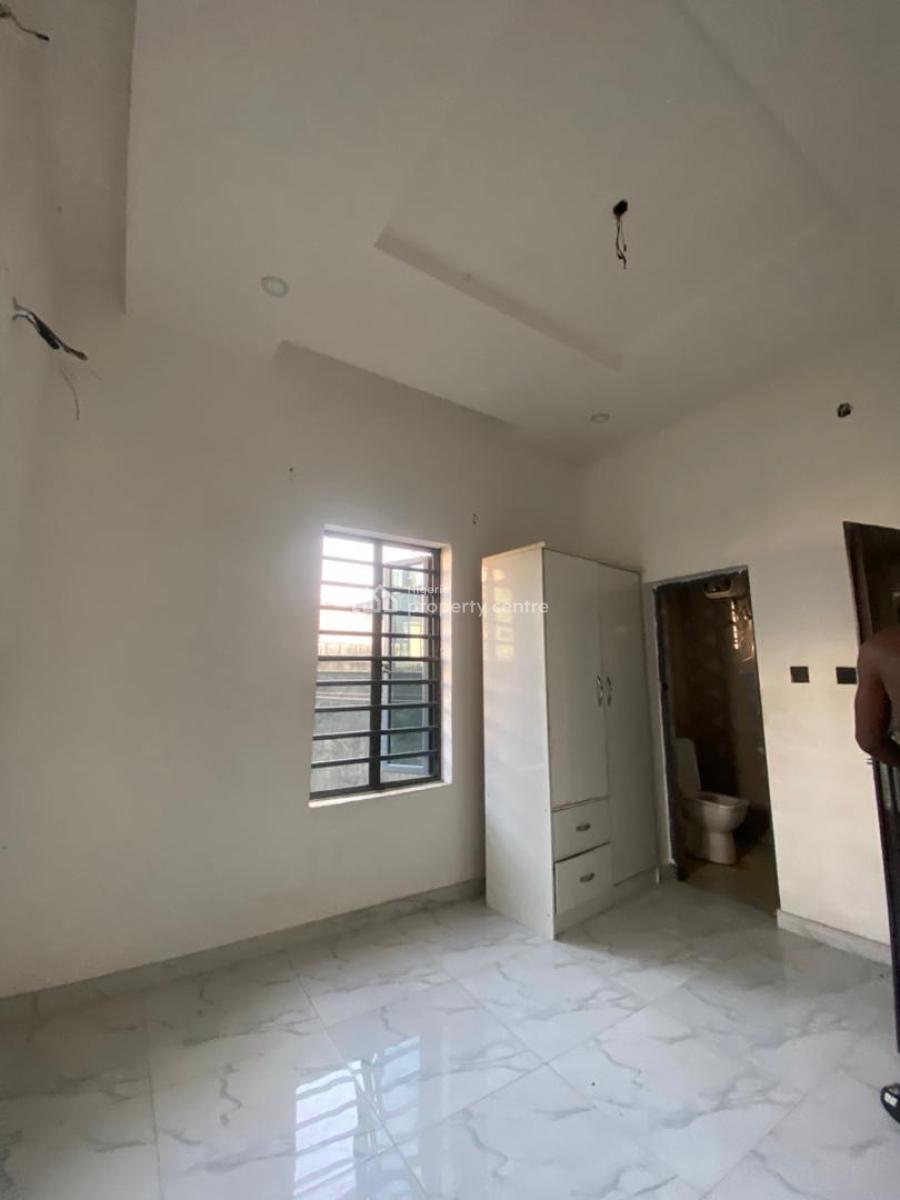 Spacious 2 Bedroom Apartment, Sangotendo, Ajah, Lagos, Flat / Apartment for Rent