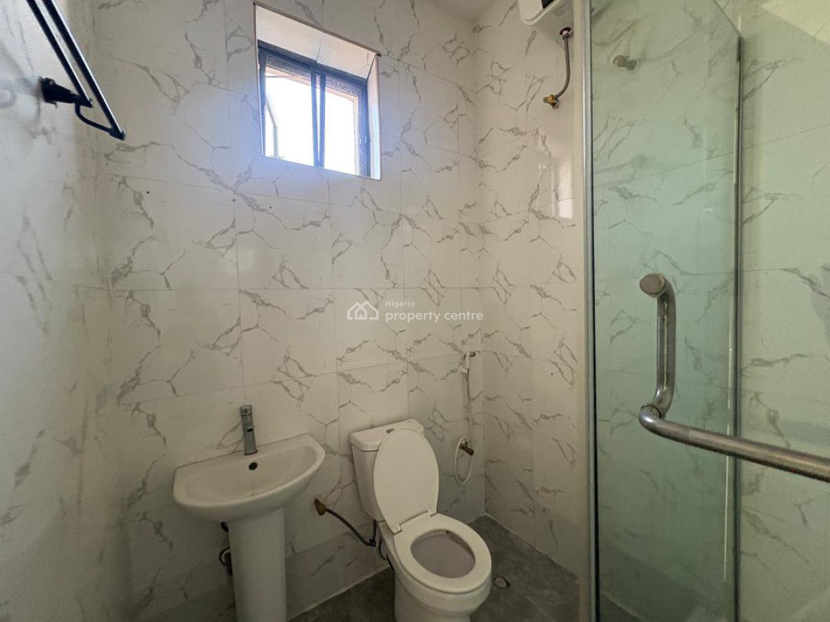 Luxury 2 Bedroom Apartment, Lekki Phase 1, Lekki, Lagos, Flat / Apartment for Rent