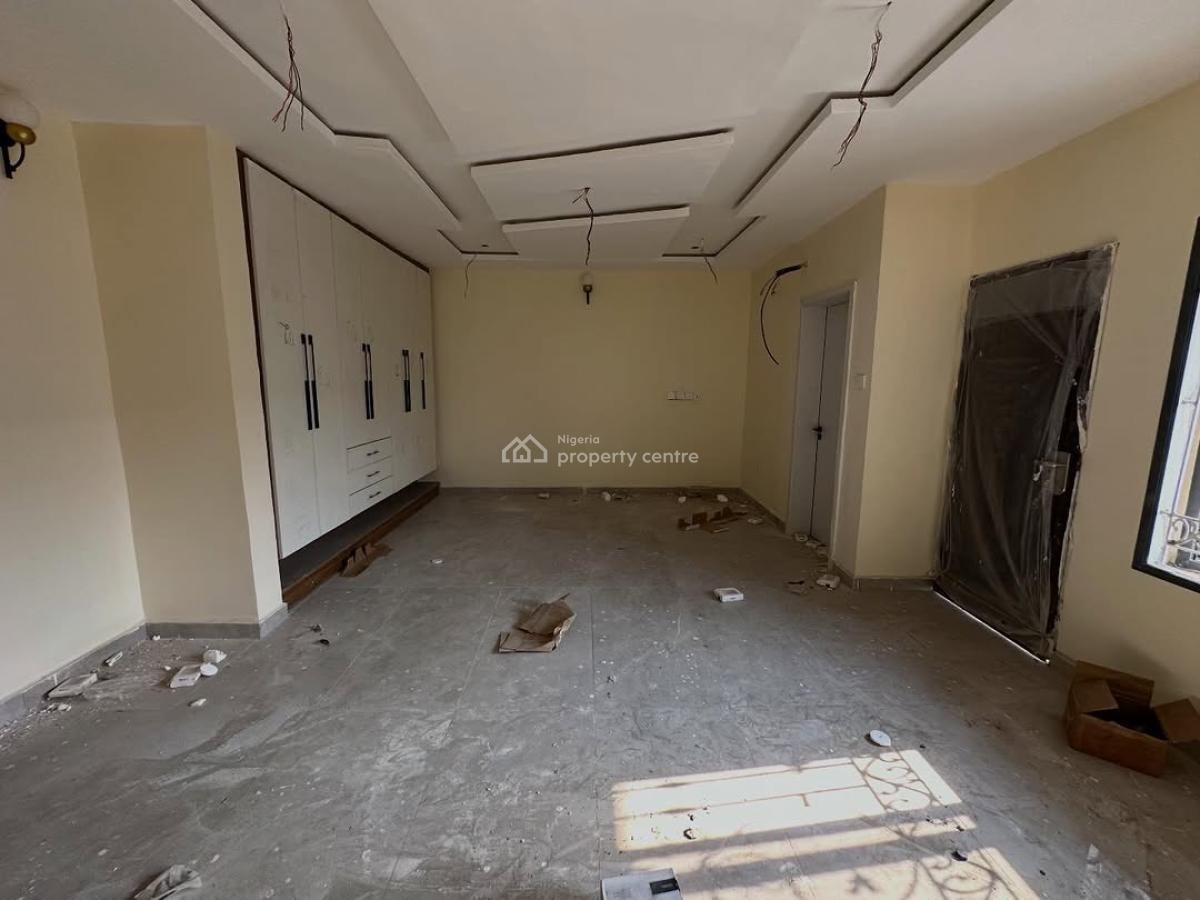 Elegant 4 Bedroom Terrace Duplex with 2 Living Room and Bq, Wuse, Abuja, Terraced Duplex for Sale