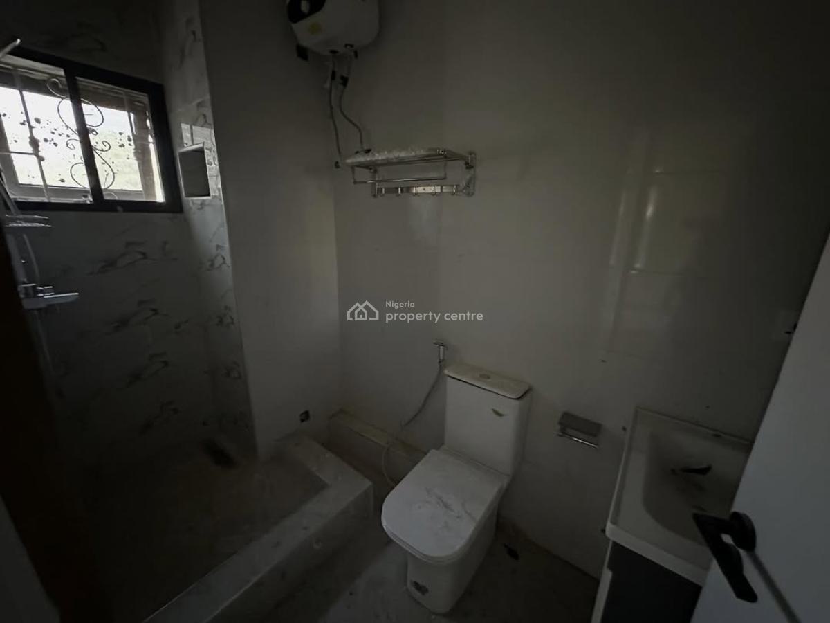 Elegant 4 Bedroom Terrace Duplex with 2 Living Room and Bq, Wuse, Abuja, Terraced Duplex for Sale