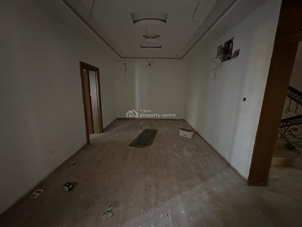 Elegant 4 Bedroom Terrace Duplex with 2 Living Room and Bq, Wuse, Abuja, Terraced Duplex for Sale