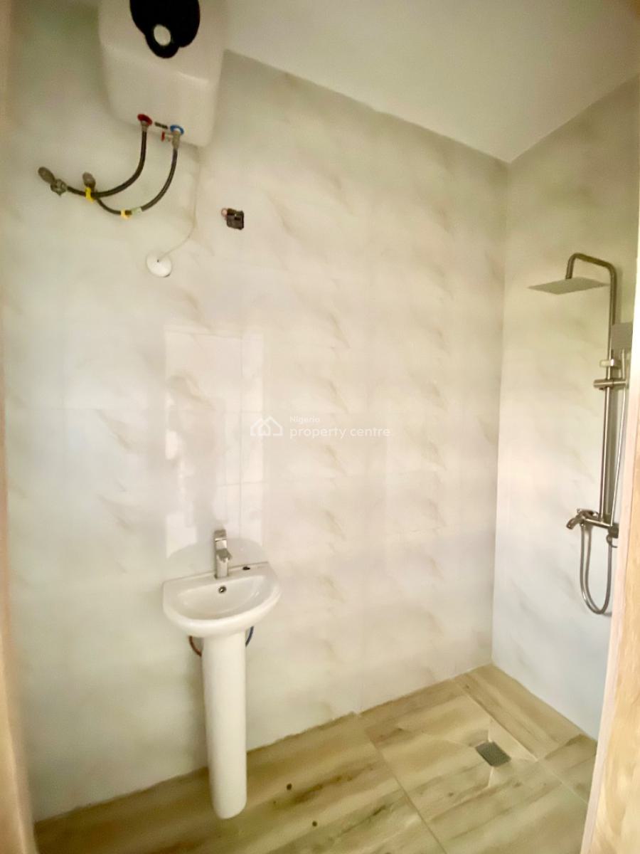 Brand New Luxury 2 Bedroom Flat Secured, 23 Greenville Estate Close to Shoprite, Sangotedo, Ajah, Lagos, Flat / Apartment for Rent