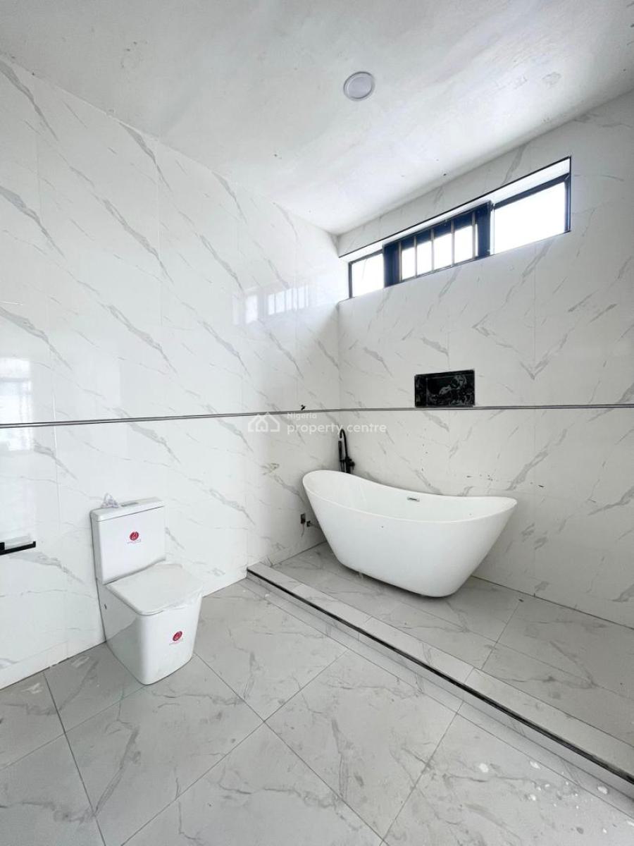 Lovely 5 Bedroom Fully Detached Duplex with Bq in a Secure Estate, Chevron, Lekki, Lagos, Detached Duplex for Sale