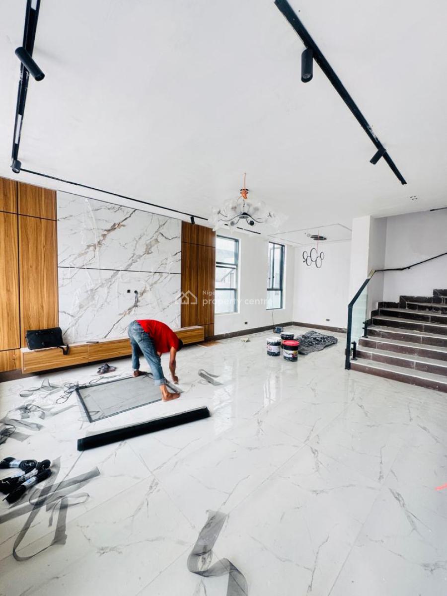 Spacious 5 Bedrooms Detached Duplex with Bq, Lekki Phase 1, Lekki, Lagos, Detached Duplex for Sale