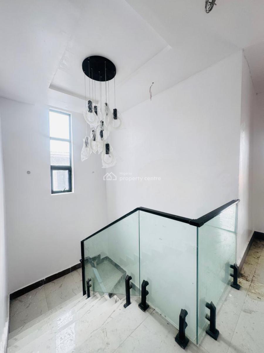 Spacious 5 Bedrooms Detached Duplex with Bq, Lekki Phase 1, Lekki, Lagos, Detached Duplex for Sale