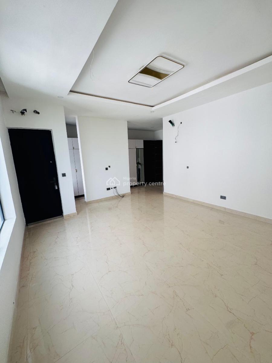 Spacious 5 Bedrooms Semi Detached Duplex, Rooftop with Swimming Pool, Lekki Phase 1, Lekki, Lagos, Semi-detached Duplex for Sale