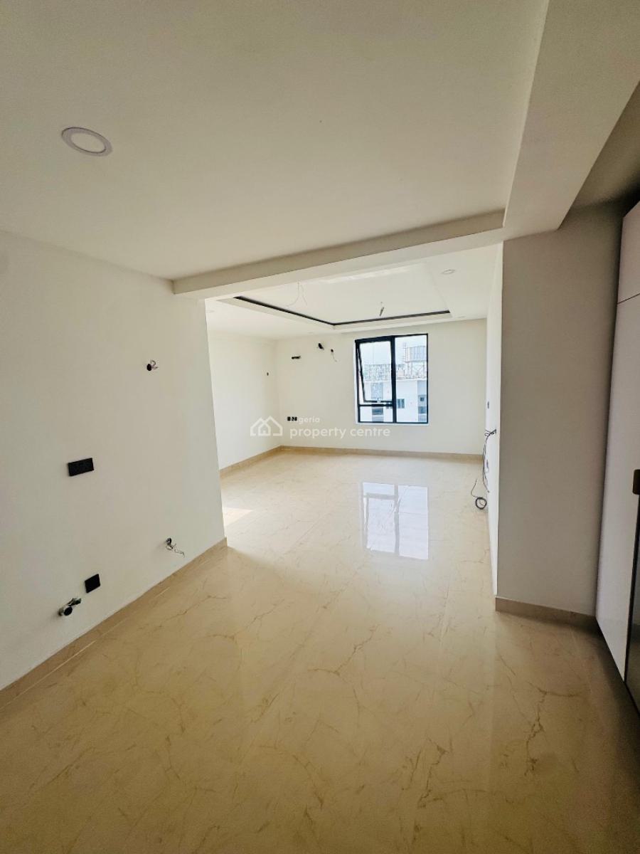 Spacious 5 Bedrooms Semi Detached Duplex, Rooftop with Swimming Pool, Lekki Phase 1, Lekki, Lagos, Semi-detached Duplex for Sale