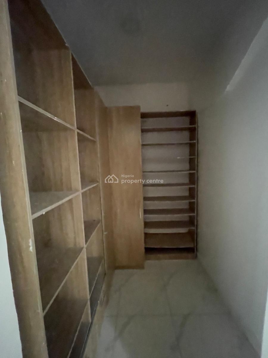 Spacious 5 Bedrooms Semi Detached Duplex with Bq Available, Lekki Phase 1, Lekki, Lagos, Semi-detached Duplex for Sale